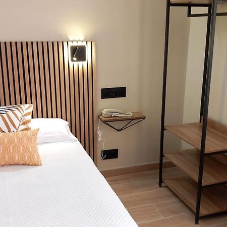 Hostal Astoria Madrid Exterior photo