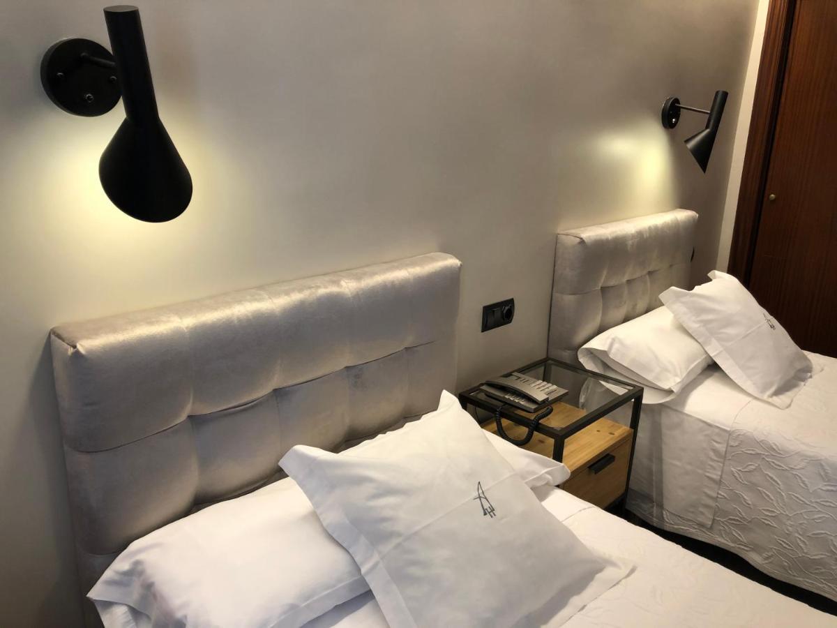 Hostal Astoria Madrid Exterior photo