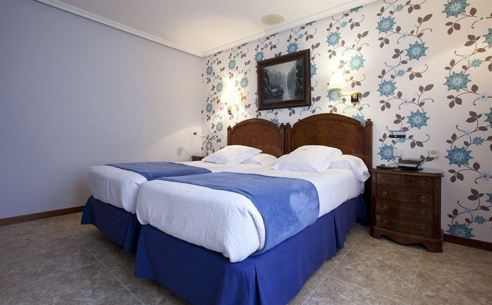 Hostal Astoria Madrid Exterior photo